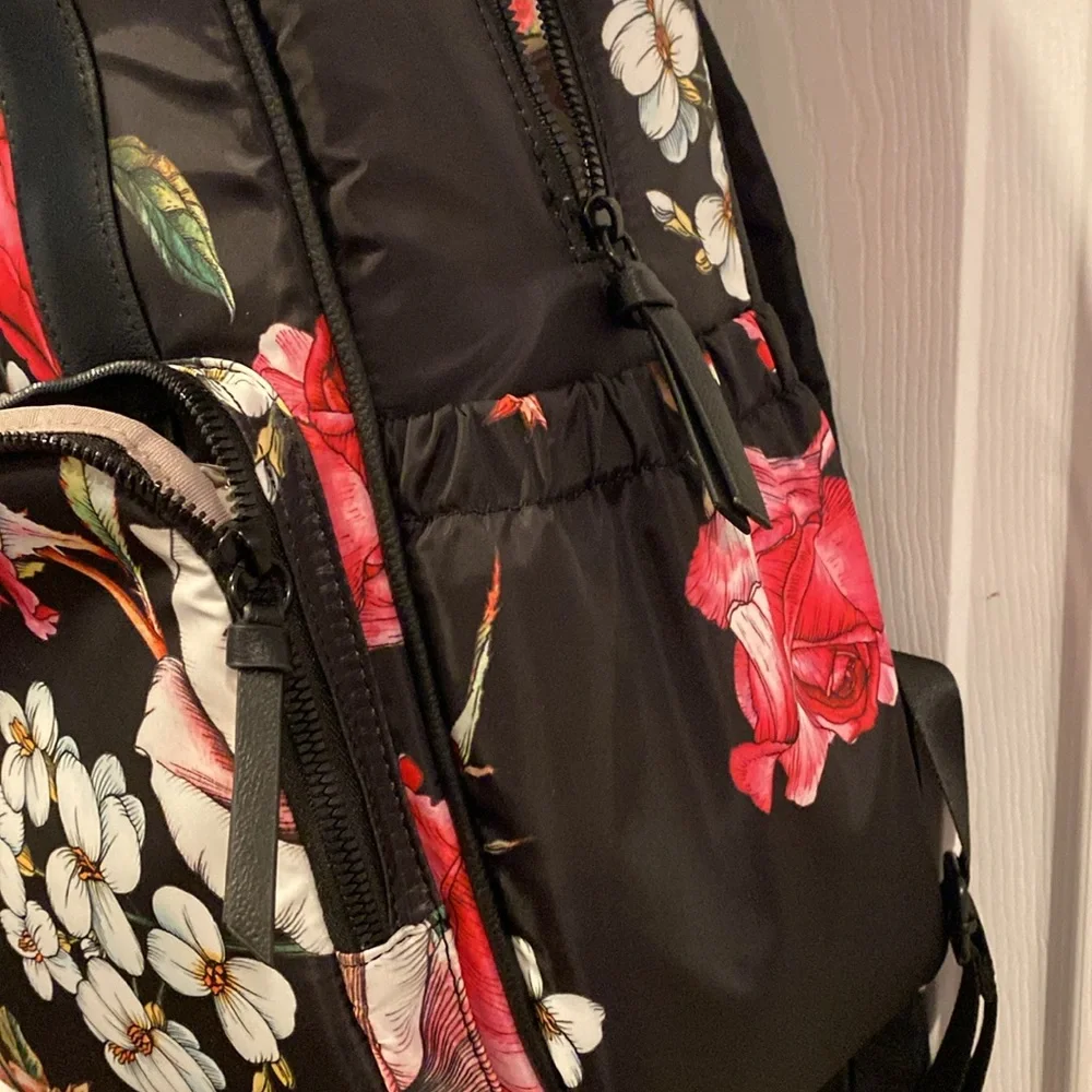 BNWT BETSEY JOHNSON Women's Floral Tote Diaper Backpack